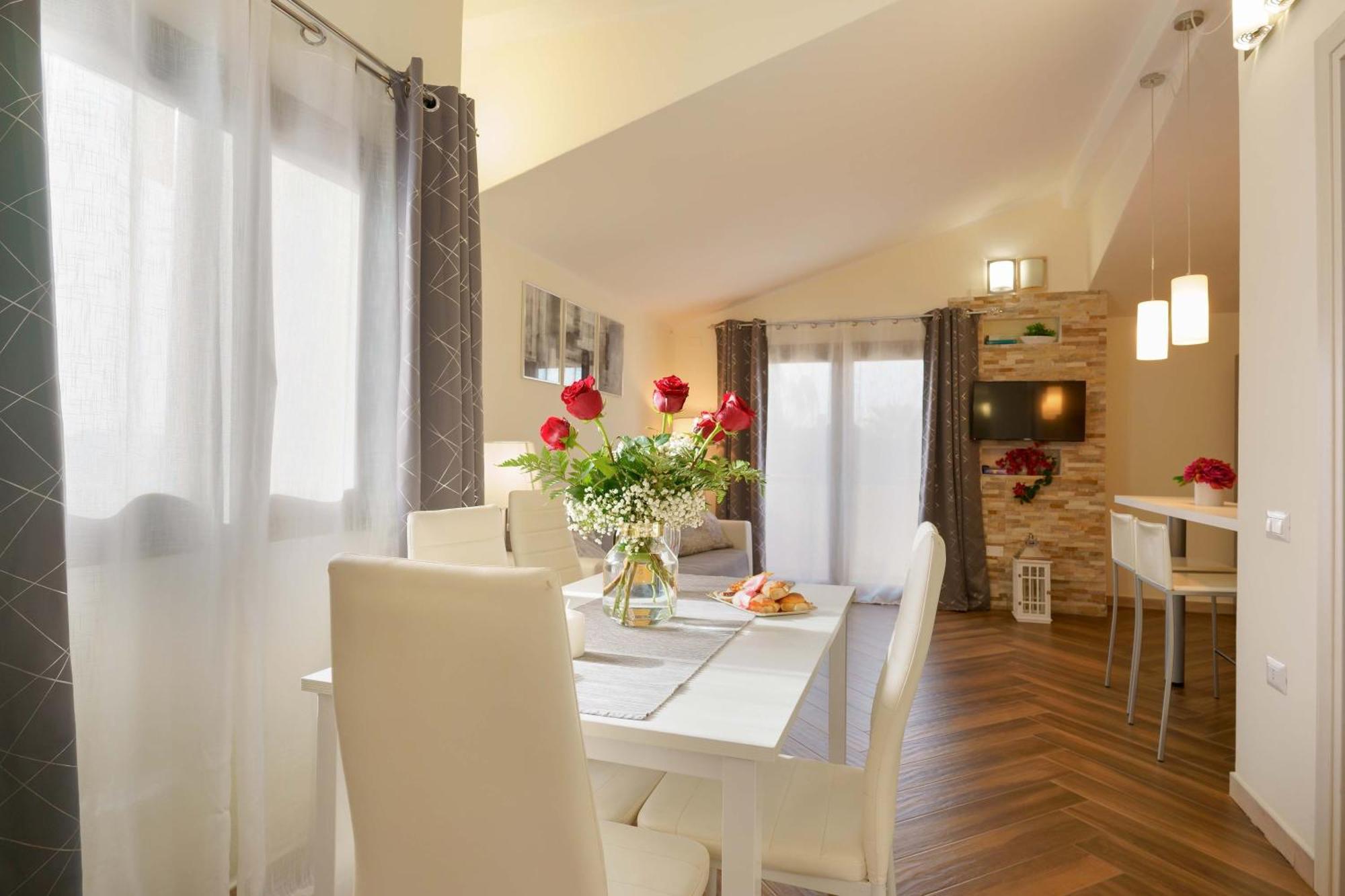 Holiday home Exclusive Use Swimming Pool Available From June To September Cagliari