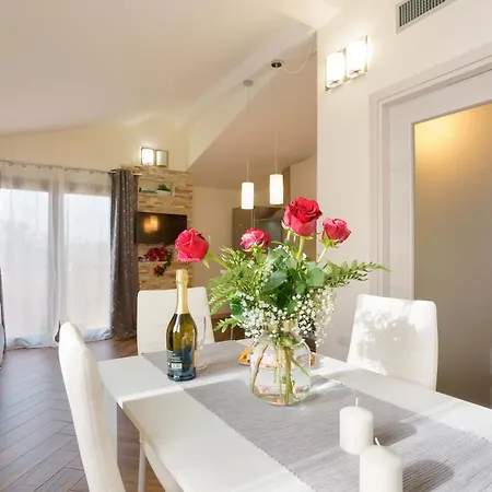 Exclusive Use Swimming Pool Available From June To September Cagliari Exterior photo