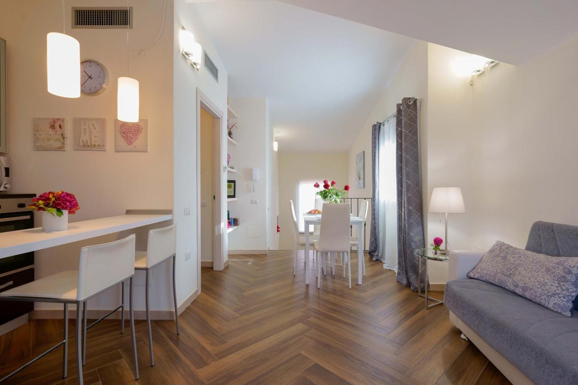 Сasa de vacaciones Exclusive Use Swimming Pool Available From June To September